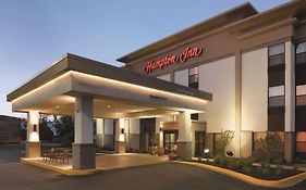 Hampton Inn Minneapolis St. Paul-woodbury  3*